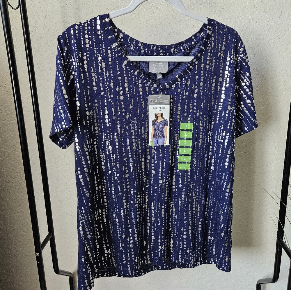 Women's Navy Blue and Silver Top NWT
